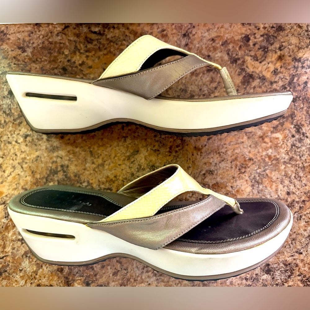 Cole Haan platform, sandal size 8